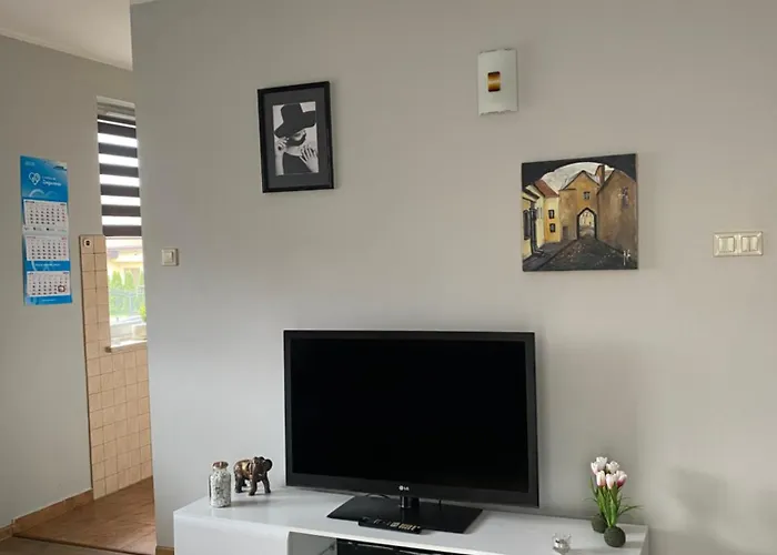 Duzy 51m2! 10 Minut Od Lotniska! * Danzica